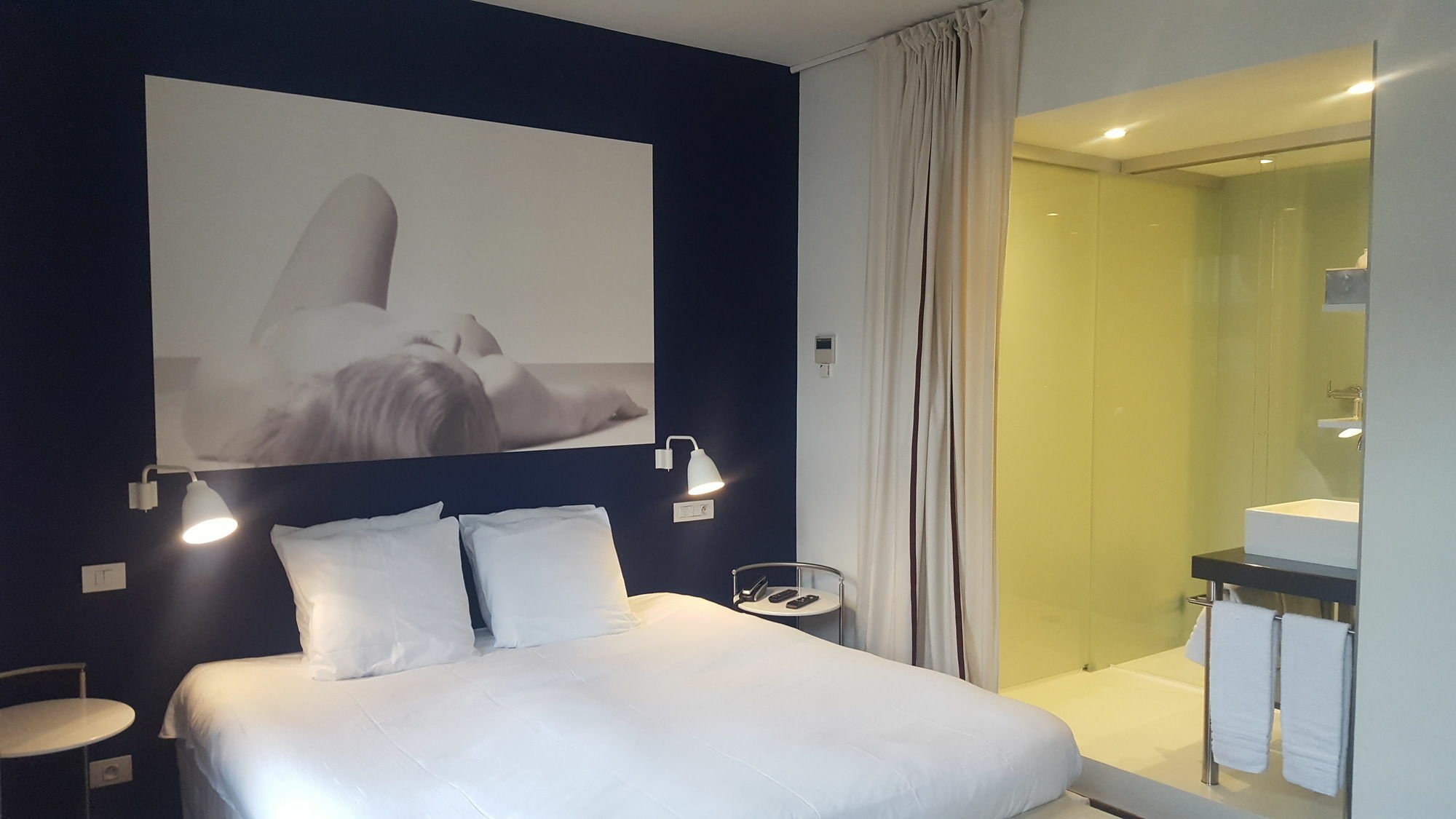 Smartflats - Pacific Brussels Hotell Exteriör bild